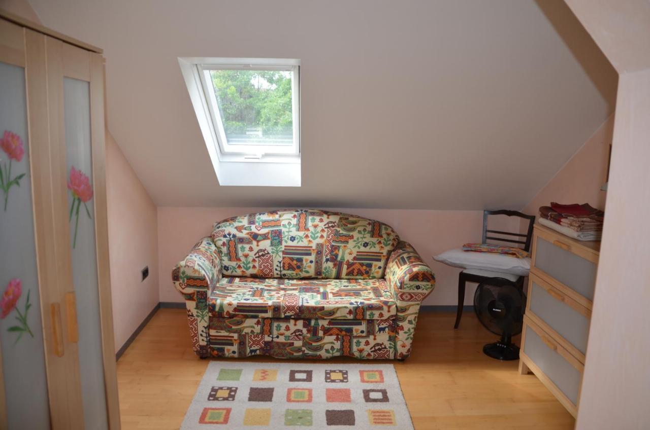Ferienwohnung Rudolf-Lindner Neustadt an der Aisch Ngoại thất bức ảnh