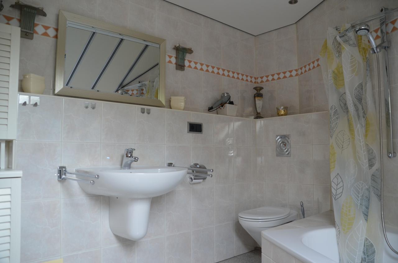 Ferienwohnung Rudolf-Lindner Neustadt an der Aisch Ngoại thất bức ảnh